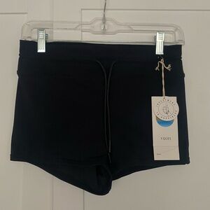 Vuori women’s athletic shorts